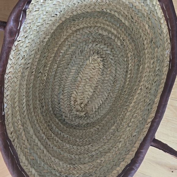 Embellished Straw Tote, Silver Hardware, Leather Stitching, GUC, Super Lux Look - Picture 5 of 8